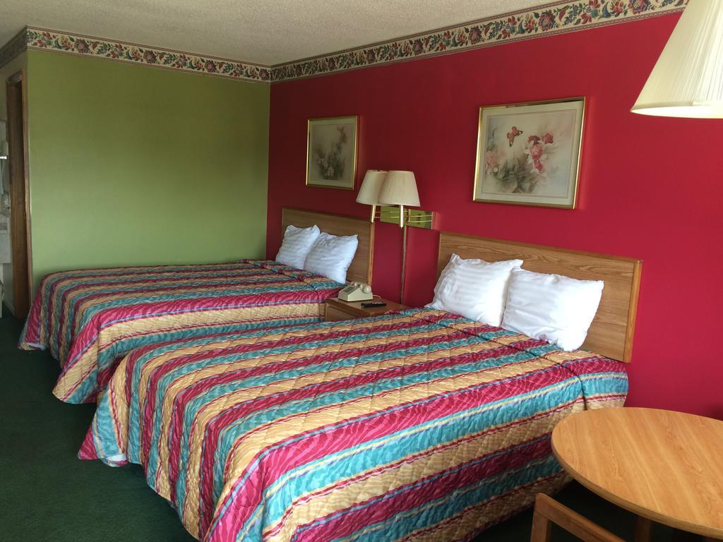 Western Motel - Camilla מראה חיצוני תמונה